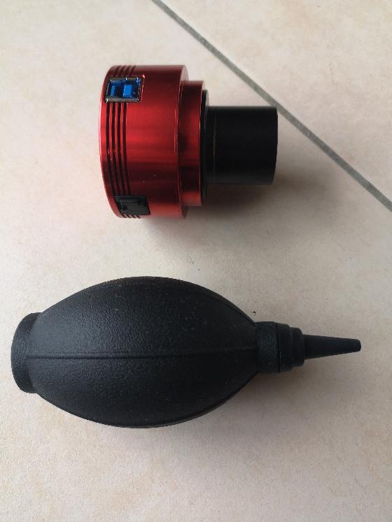 Caméra planétaire ASI 224MC avec filtre IR/UV cut et accessoires