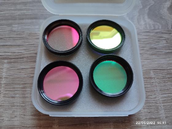 Lot de filtres ccd astronomik 1,25" L-RVB