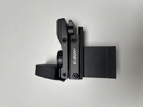 Chercheur point rouge Svebony