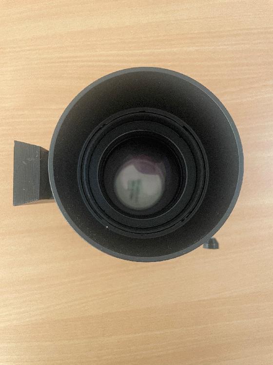 Samyang 135 f2 monture CANON 