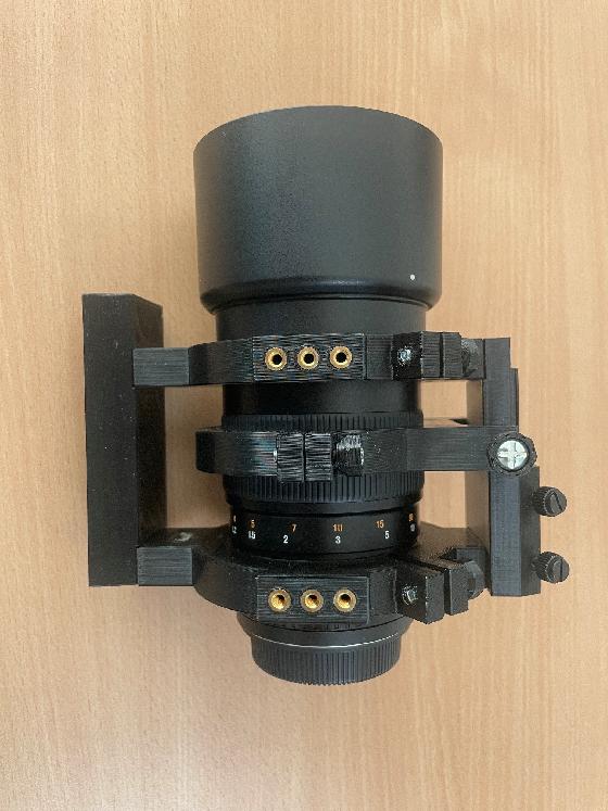 Samyang 135 f2 monture CANON 