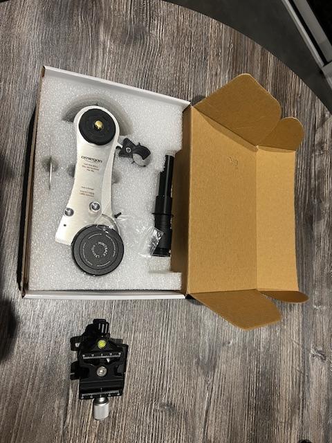 Monture minitrack LX quattro omegon + rotule omegon