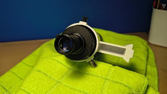 chercheur celestron 9x50 avec support