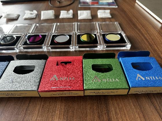 Filtre Antlia V pro LRGB, SHO 3nm, 2" montés