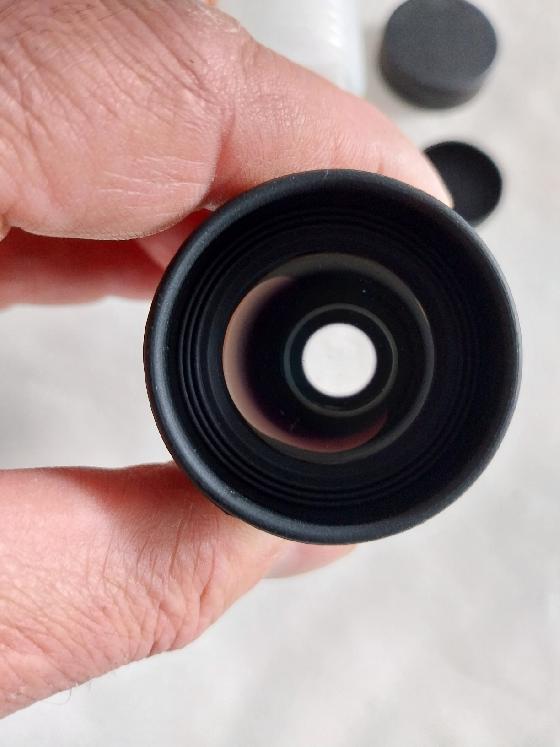 Oculaires 20mm Vixen et 10mm Celestron 