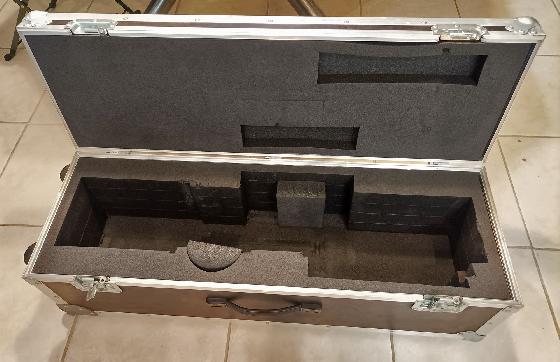 TOA 130 Takahashi complète avec accessoires