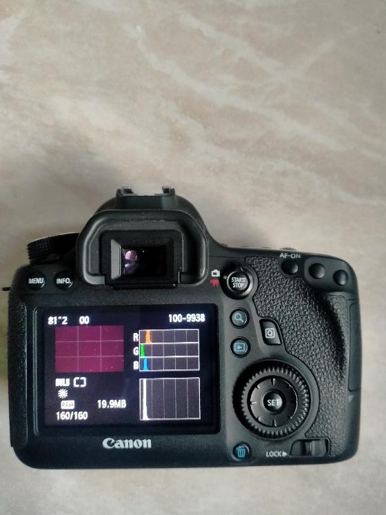 Canon 6d défiltré total quasi neuf