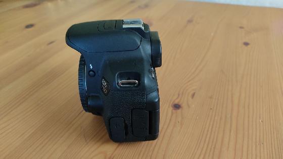 Canon EOS 700D défiltré partiel 4645 déclenchements