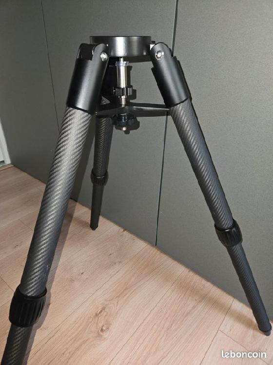 Trépied carbone skywatcher et tube allonge pour Wave 100i ou 150i