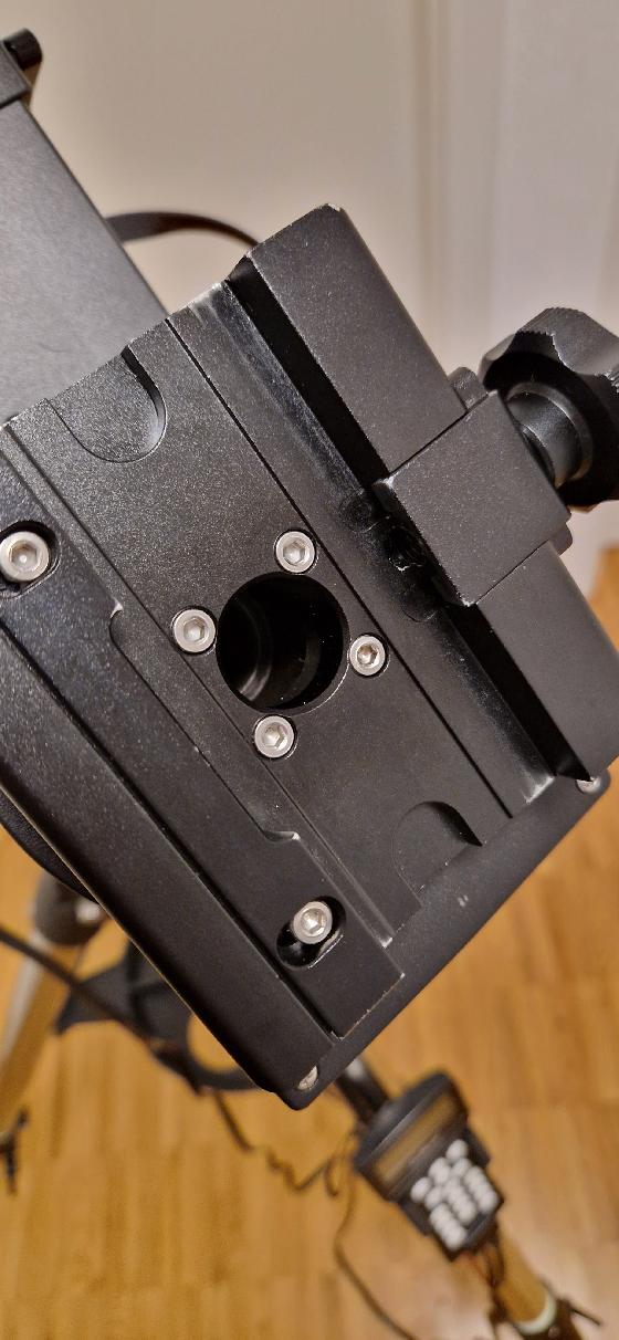 Monture Ioptron CEM26