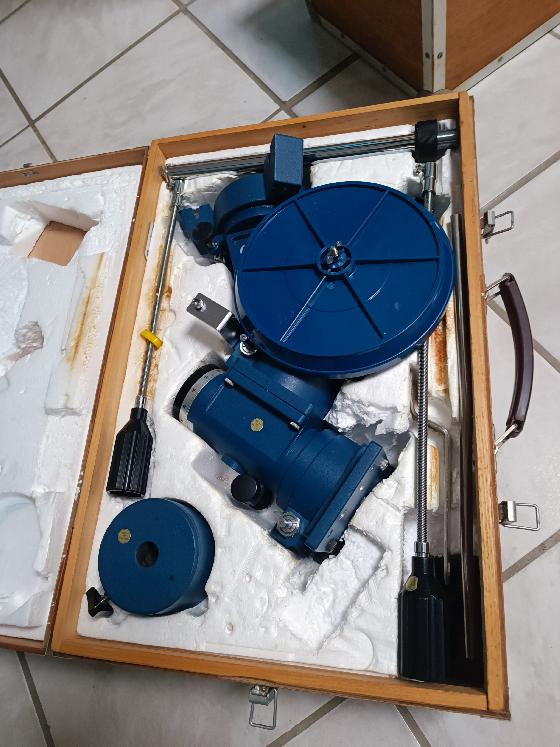 télescope carton CST-100NQ
