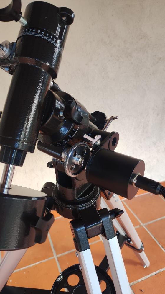 Monteur EQ-3 Omegon + moteur de suivi