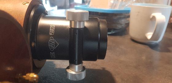 Télescope refracto reflecteur sur objectif clavé OA 100 1526mm porte oculaires clavé miroirs clavé 