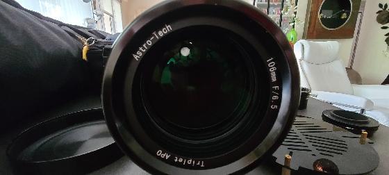 ASTROTECH 106/690 avec PO MOONLITE CFL 2.5