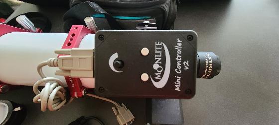 ASTROTECH 106/690 avec PO MOONLITE CFL 2.5