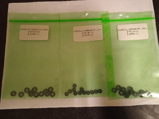 Chutes divers carbone