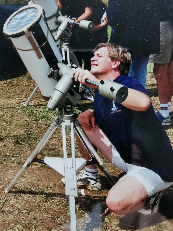 Eclipse solaire de 1999, télescope en place