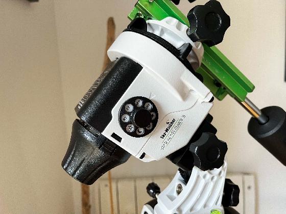 Monture Star Adventurer 2i Wifi + Trépied Sky Watcher