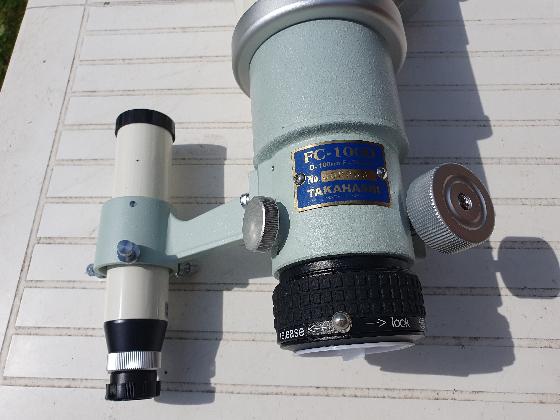 Lunette Takahashi FC100DC équipée avec accessoires