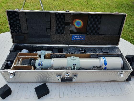 Lunette Takahashi FC100DC équipée avec accessoires