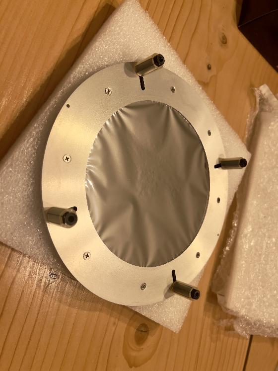 Skywatcher 150/750 + focuser + filtre solaire + accessoires