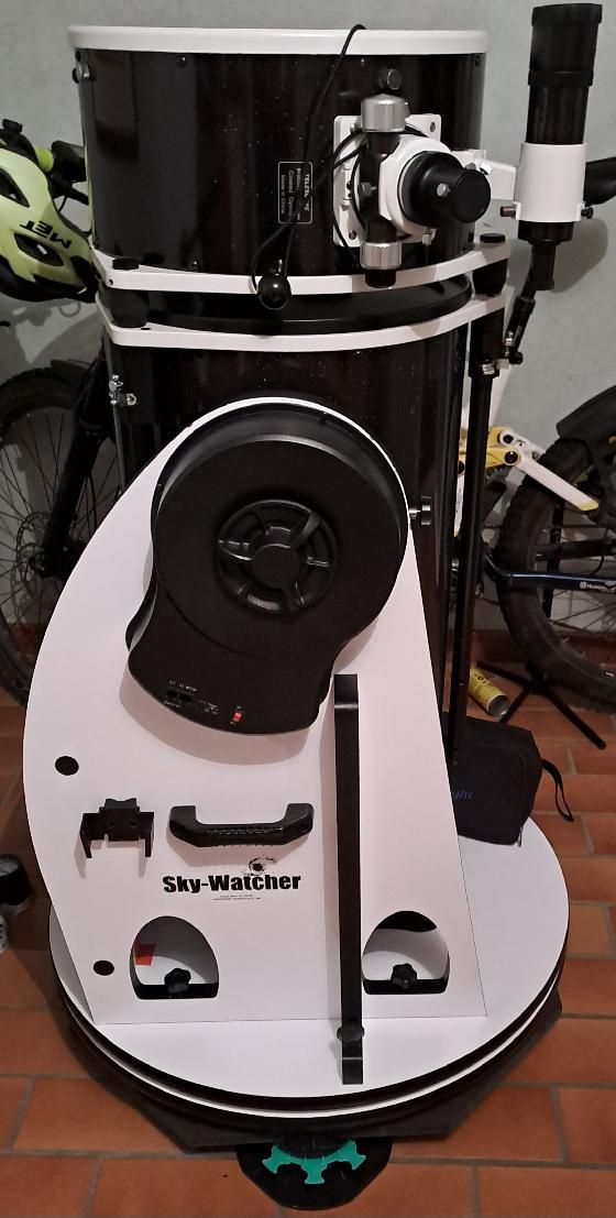 Télescope Dobson Skywatcher Flextube 14" (350)