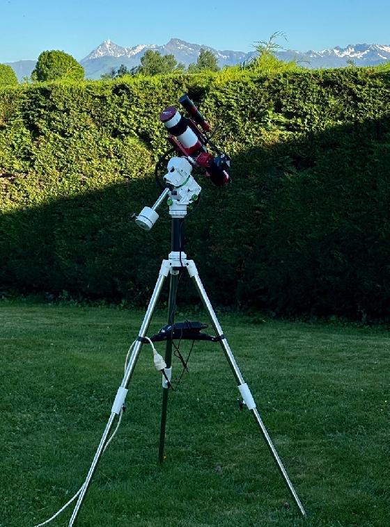 Skywatcher Star Adventurer GTi (Monture + Trépied + Réhausse)