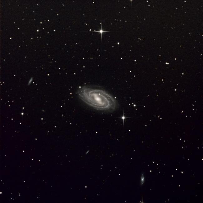 M109