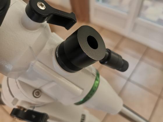 Monture NEQ-5 avec kit moteur dual axis (250€) + divers accessoires (+100€).