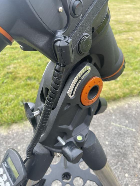 Monture équatoriale CGEM Celestron