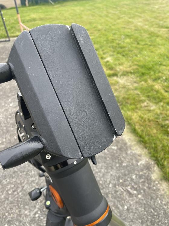 Monture équatoriale CGEM Celestron