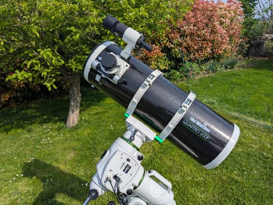 Newton 200-800 Quattro f4