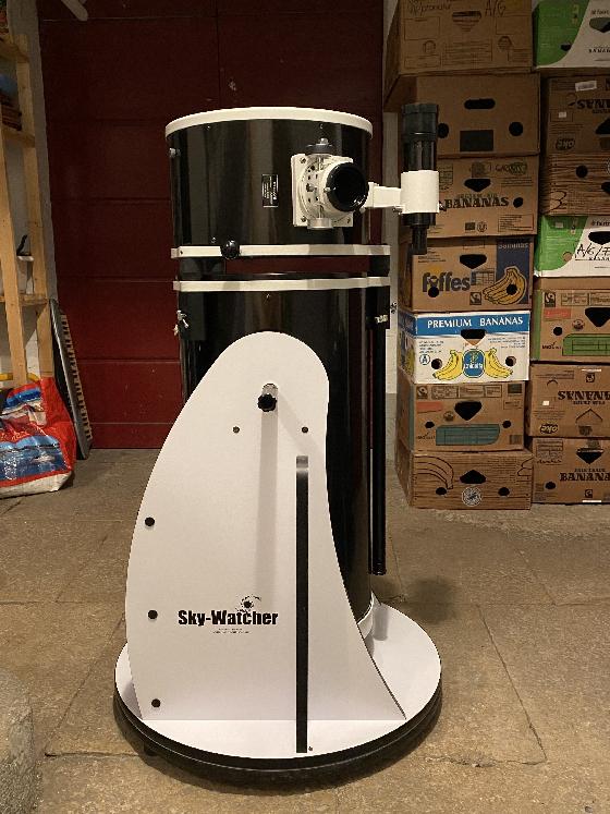 Dobson Sky-Watcher Flextube 305/1500 sans GoTo + MeMstar