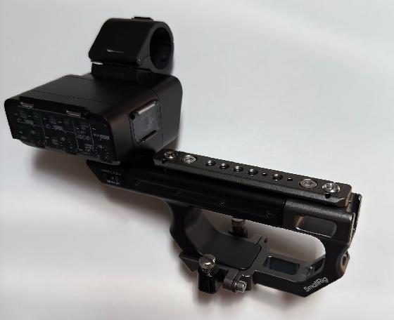Sony Alpha FX3 Full-Frame Cinema Line + Poignée XLR SmallRig
