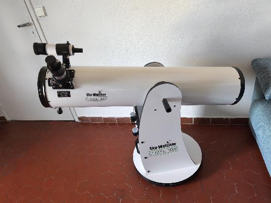 Vends télescope DOBSON Sky-Watcher