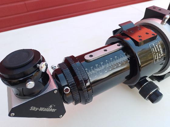 Lunette Sky-Watcher Esprit 100/550 100ED Triplet