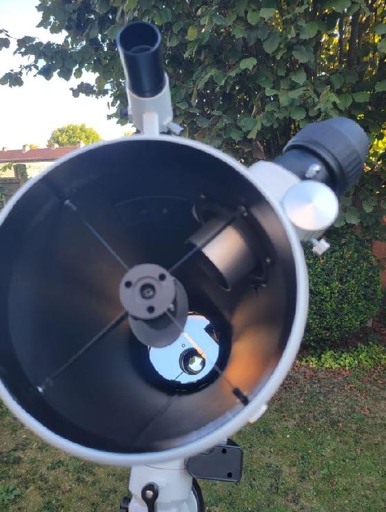 PACK TELESCOPE Skywatcher 150 / 750 + monture EQ5 SynScan GoTo + oculaires 28mm et 18mm + collimateur Cheshire