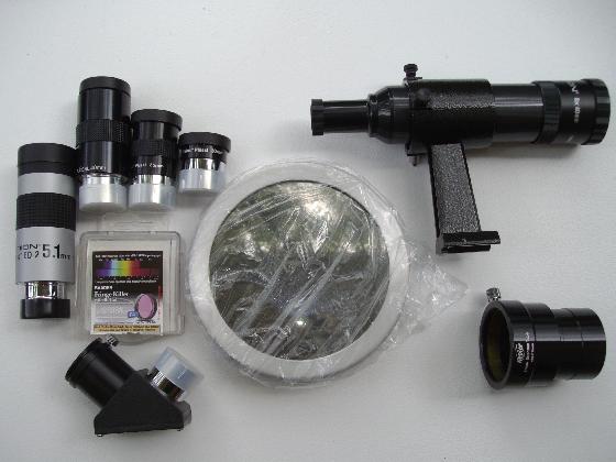 Lunette achromatique 120/1000 Orion + accessoires