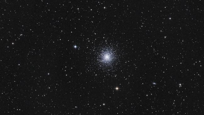 M13