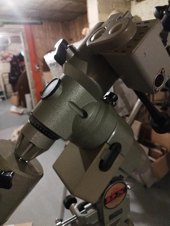 Monture équatoriale Vixen Super Polaris DX motorisée + DD-1 + trépied alu