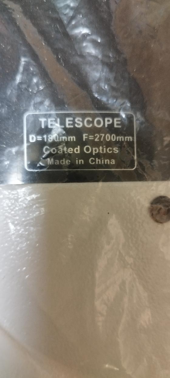 Télescope Sky-Watcher Maksutov 180/2700 – Excellent état – avec carton d’origine