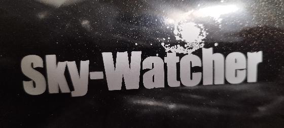 Télescope Sky-Watcher Maksutov 180/2700 – Excellent état – avec carton d’origine