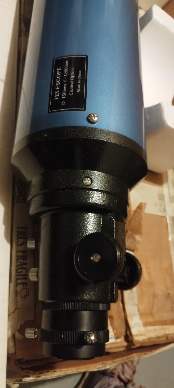 Newton Sky-Watcher 150/1200 – optique en très bon état