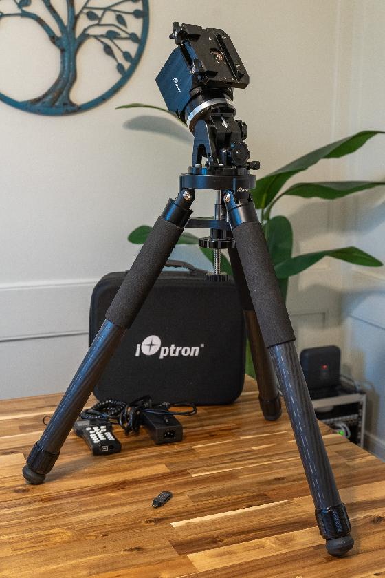 Monture iOptron HAE29 avec trépied