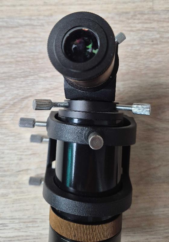 CHERCHEUR 9x50 à 90° coudé/redressé/illuminé CELESTRON