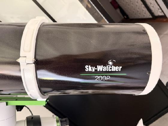 Skywatcher 200p + eq5 pro motorisée 