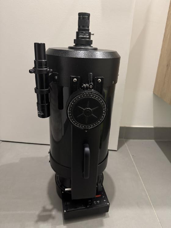 Télescope Celestron C8 motorisé