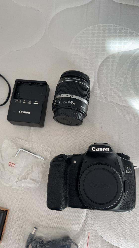 Canon EOS 60D défiltré + objectif 18-55