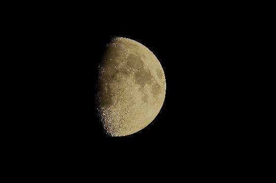 Lune du 12-8-16 (Fernelmont Belgique)