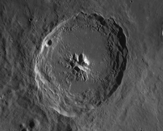 Cratère Théophile SOFT CROP 030417 625 mm B3 IR610 Luc CATHALA
